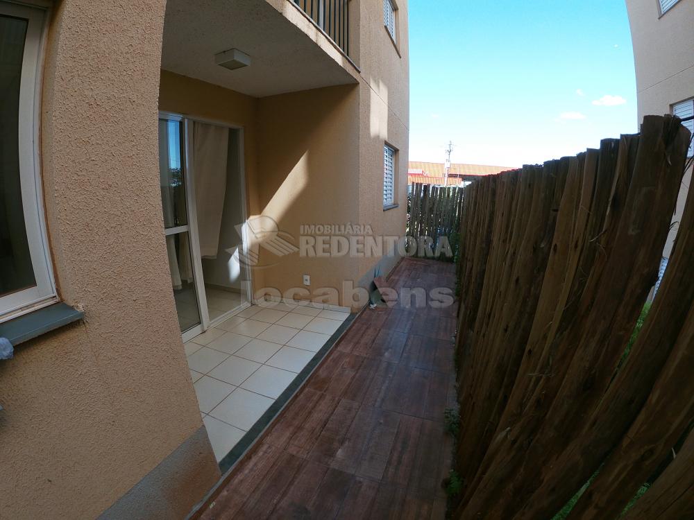 Alugar Apartamento / Padrão em São José do Rio Preto R$ 900,00 - Foto 17