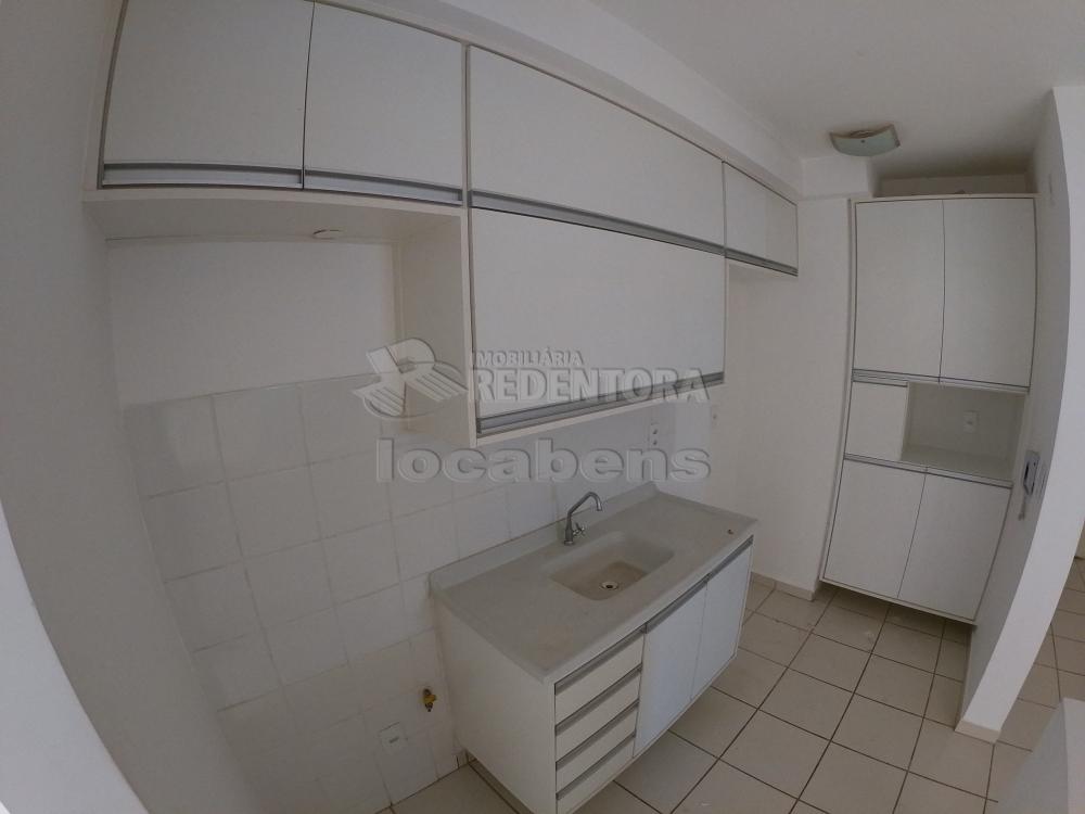 Alugar Apartamento / Padrão em São José do Rio Preto R$ 900,00 - Foto 7