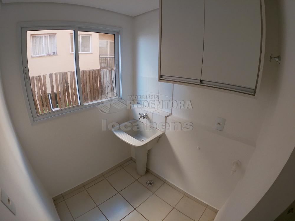 Alugar Apartamento / Padrão em São José do Rio Preto R$ 900,00 - Foto 8