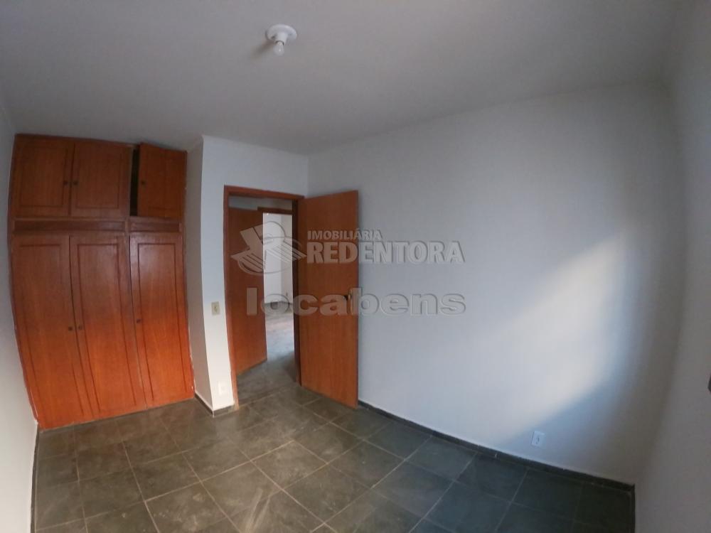 Alugar Apartamento / Padrão em São José do Rio Preto R$ 1.000,00 - Foto 9