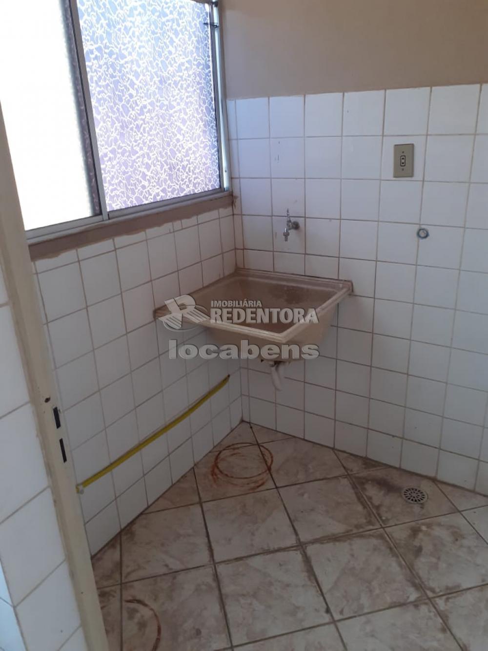 Alugar Apartamento / Padrão em São José do Rio Preto apenas R$ 500,00 - Foto 3