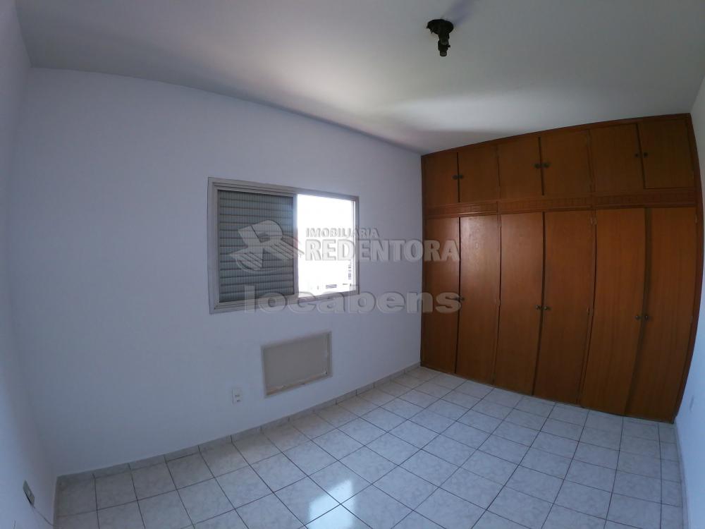 Alugar Apartamento / Padrão em São José do Rio Preto R$ 950,00 - Foto 12