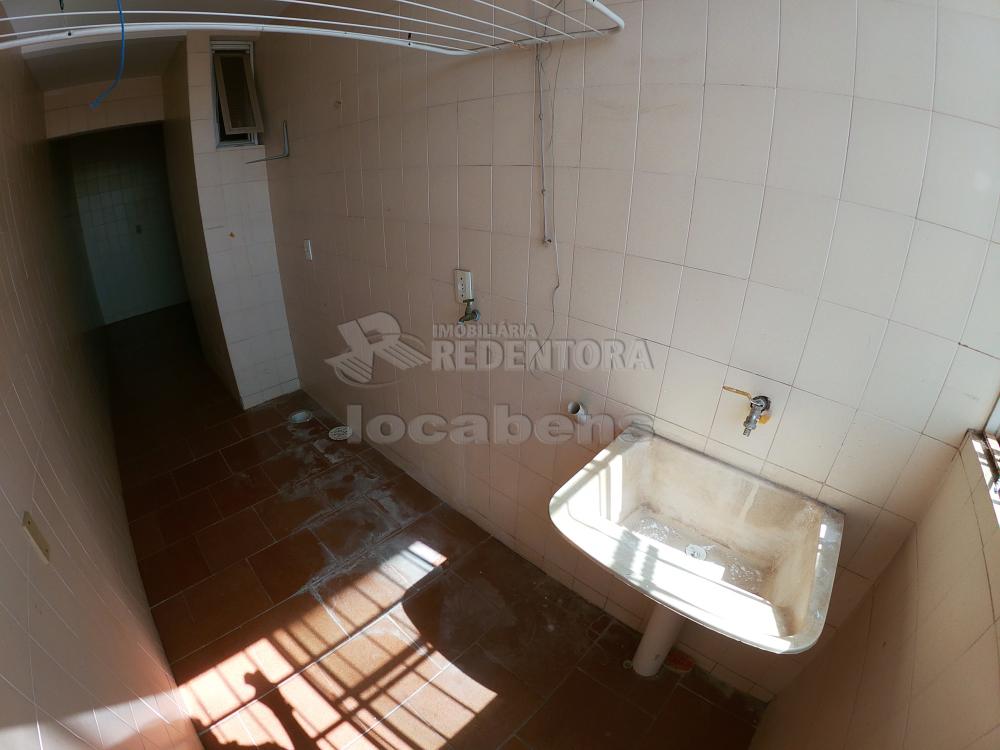 Alugar Apartamento / Padrão em São José do Rio Preto R$ 950,00 - Foto 20