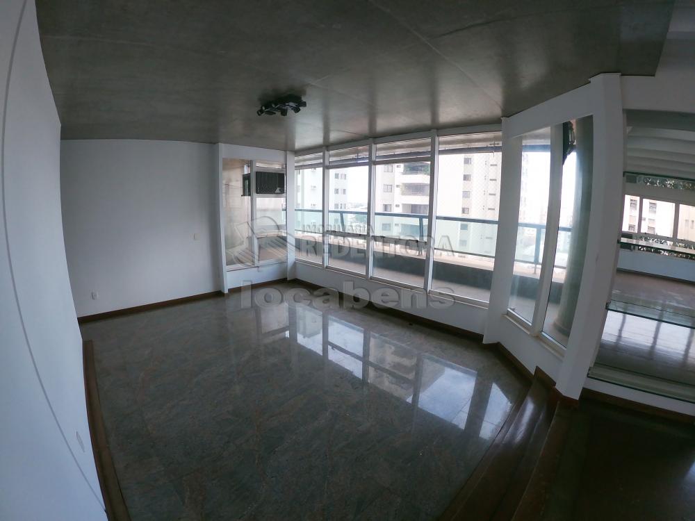 Alugar Apartamento / Padrão em São José do Rio Preto R$ 900,00 - Foto 4