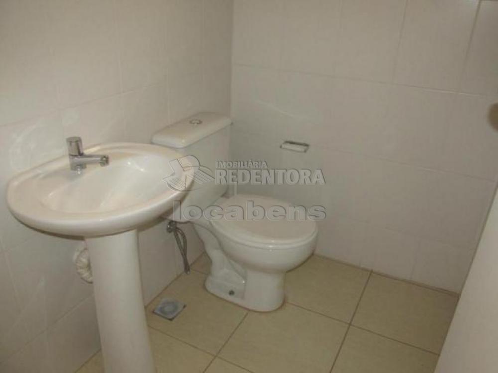 Alugar Comercial / Sala em São José do Rio Preto R$ 1.100,00 - Foto 2