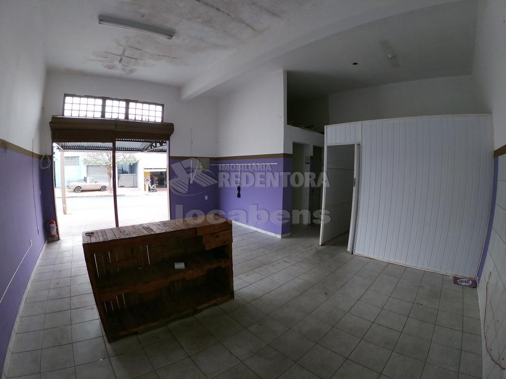 Alugar Comercial / Salão em São José do Rio Preto apenas R$ 1.200,00 - Foto 4