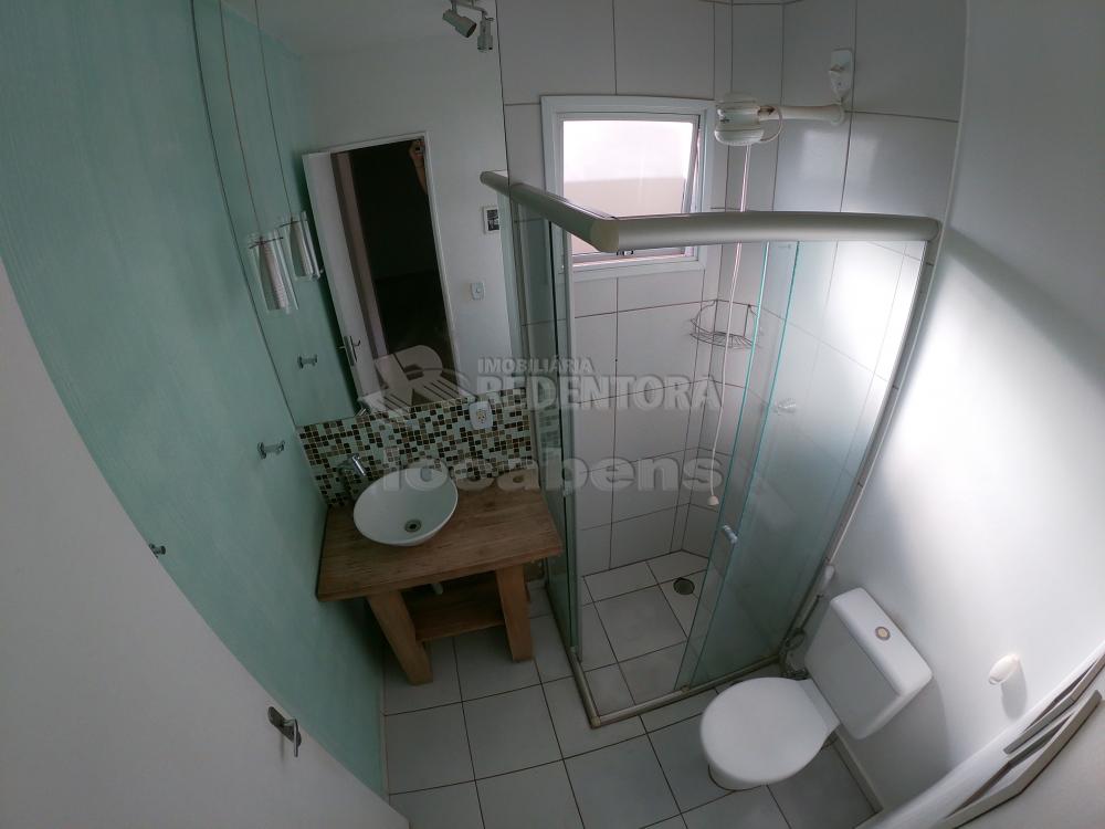 Alugar Casa / Condomínio em São José do Rio Preto R$ 2.100,00 - Foto 9
