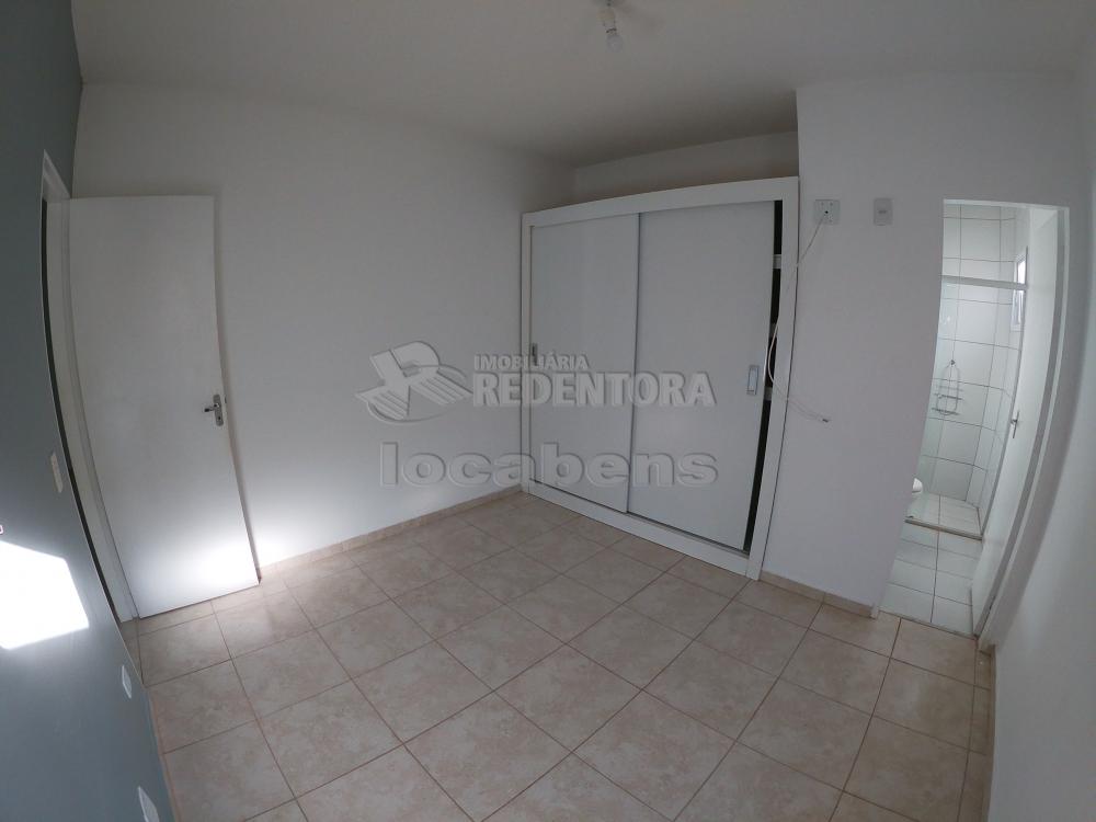 Alugar Casa / Condomínio em São José do Rio Preto R$ 2.100,00 - Foto 16