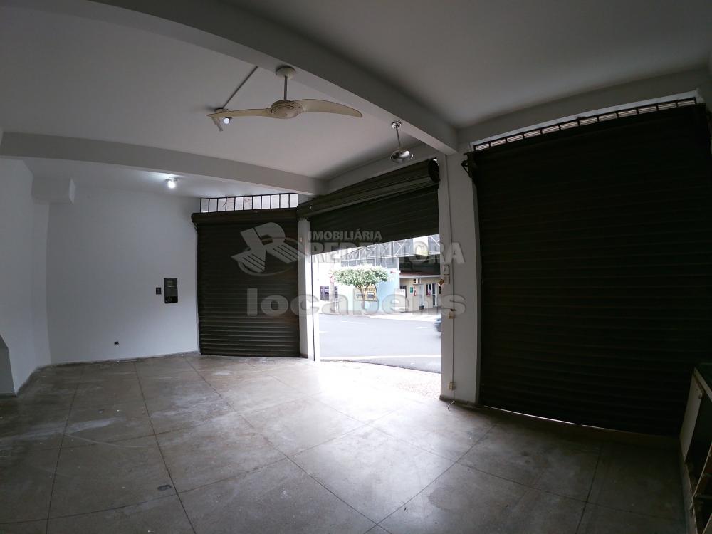 Alugar Comercial / Salão em São José do Rio Preto R$ 4.500,00 - Foto 4