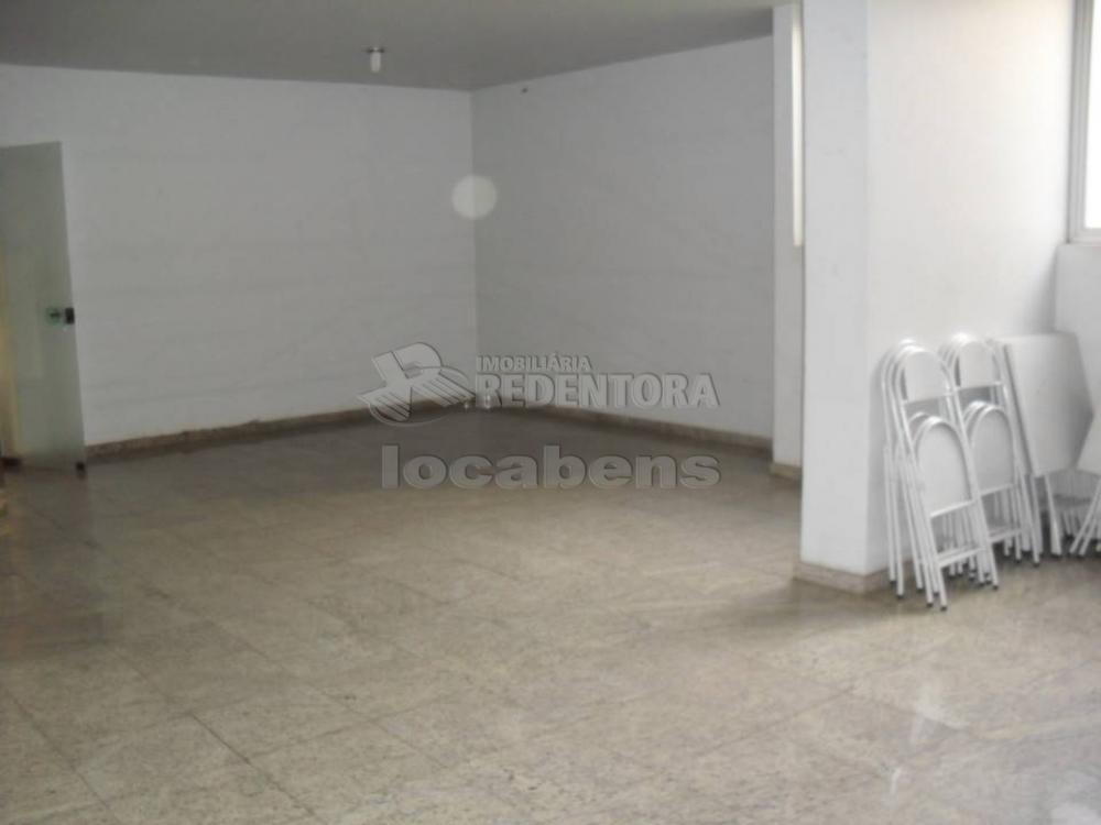 Alugar Apartamento / Padrão em São José do Rio Preto R$ 1.320,00 - Foto 21