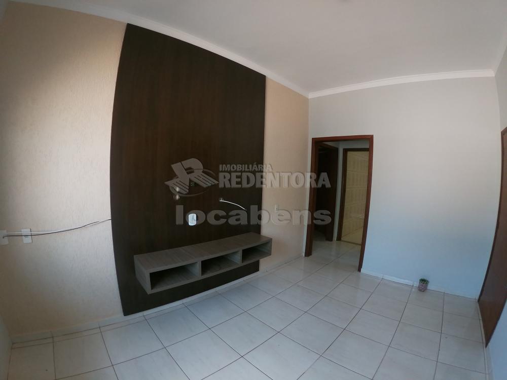 Alugar Casa / Padrão em São José do Rio Preto R$ 990,00 - Foto 5