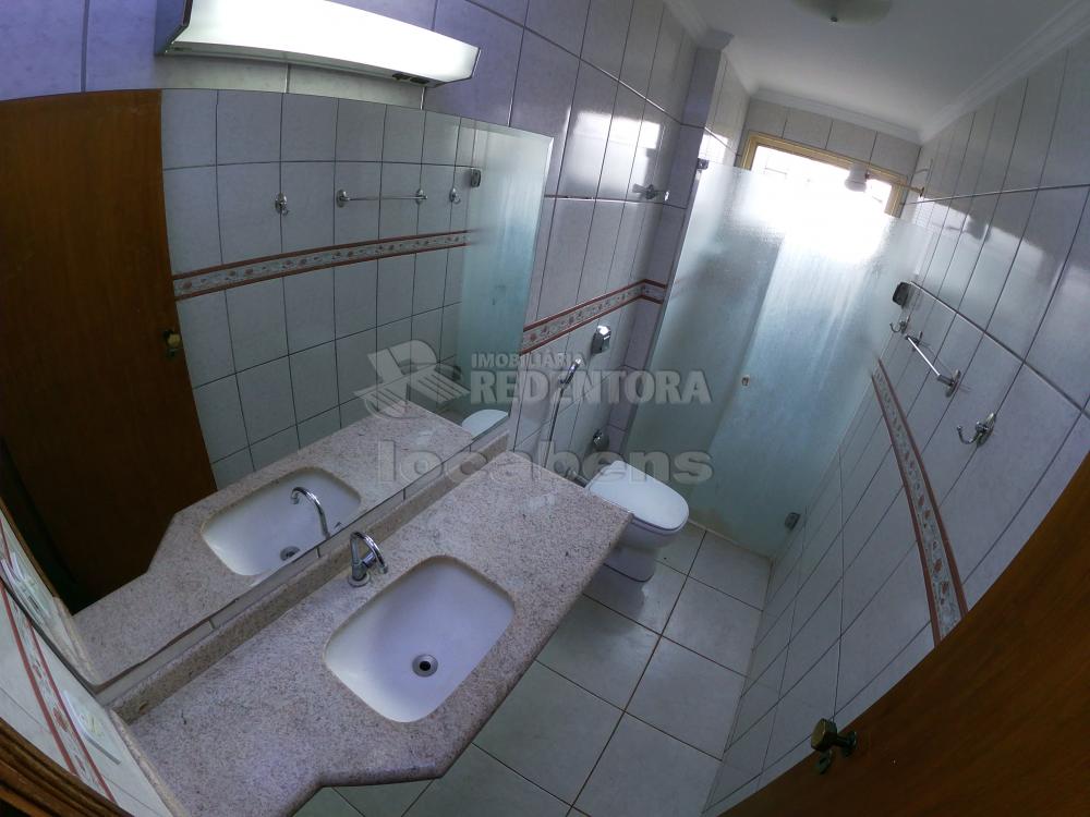 Alugar Apartamento / Padrão em São José do Rio Preto R$ 1.300,00 - Foto 15