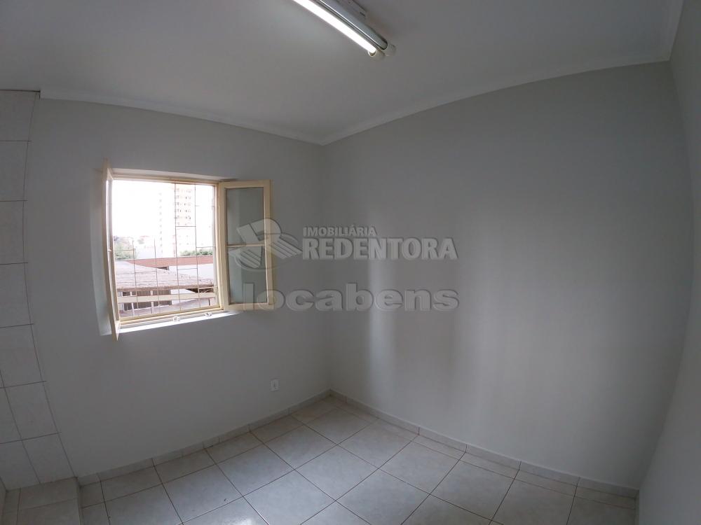 Alugar Apartamento / Padrão em São José do Rio Preto R$ 1.300,00 - Foto 9