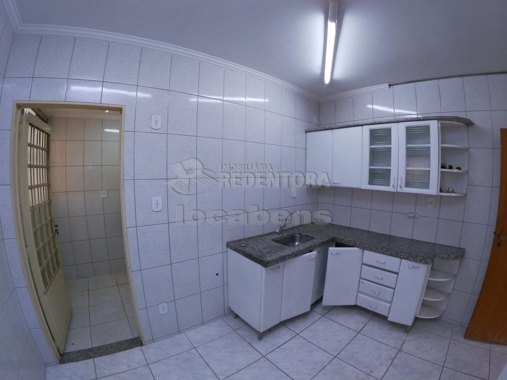 Alugar Apartamento / Padrão em São José do Rio Preto R$ 1.300,00 - Foto 17