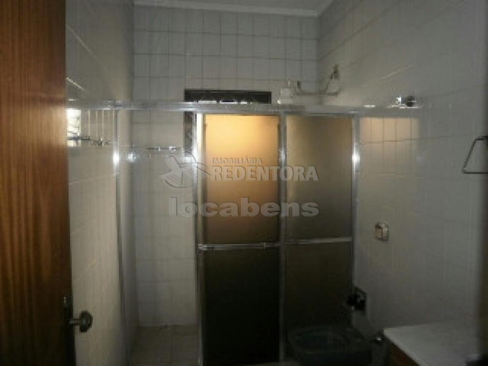 Alugar Casa / Padrão em São José do Rio Preto R$ 1.385,00 - Foto 11