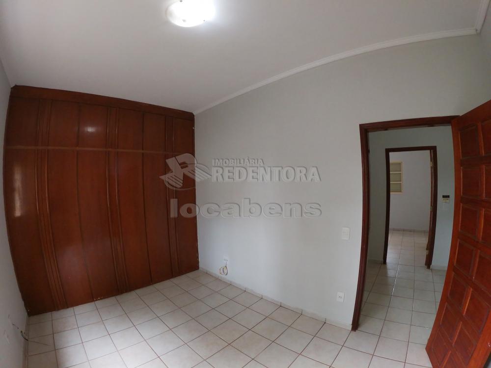 Alugar Casa / Padrão em São José do Rio Preto R$ 2.900,00 - Foto 21