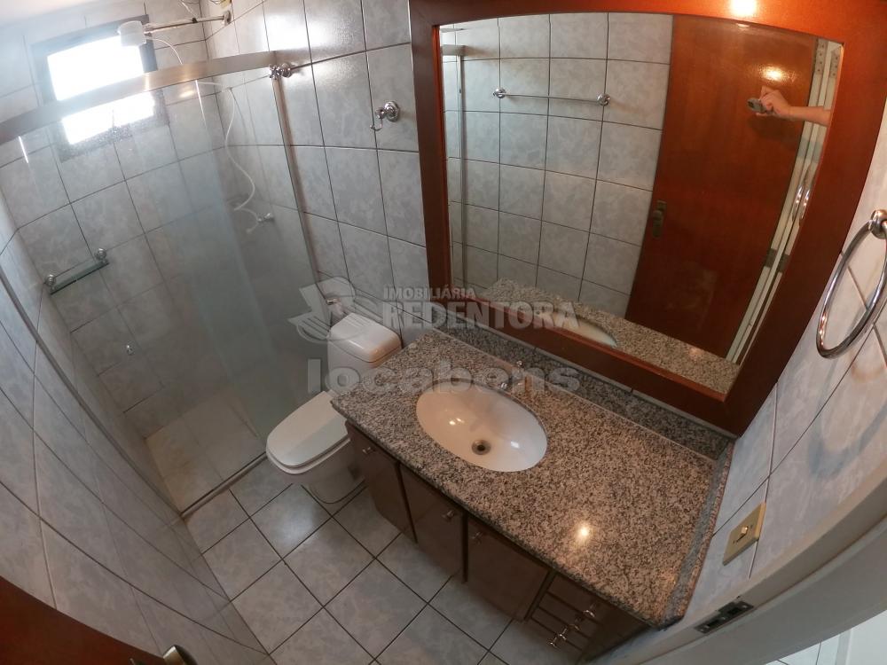 Alugar Apartamento / Padrão em São José do Rio Preto R$ 1.000,00 - Foto 13