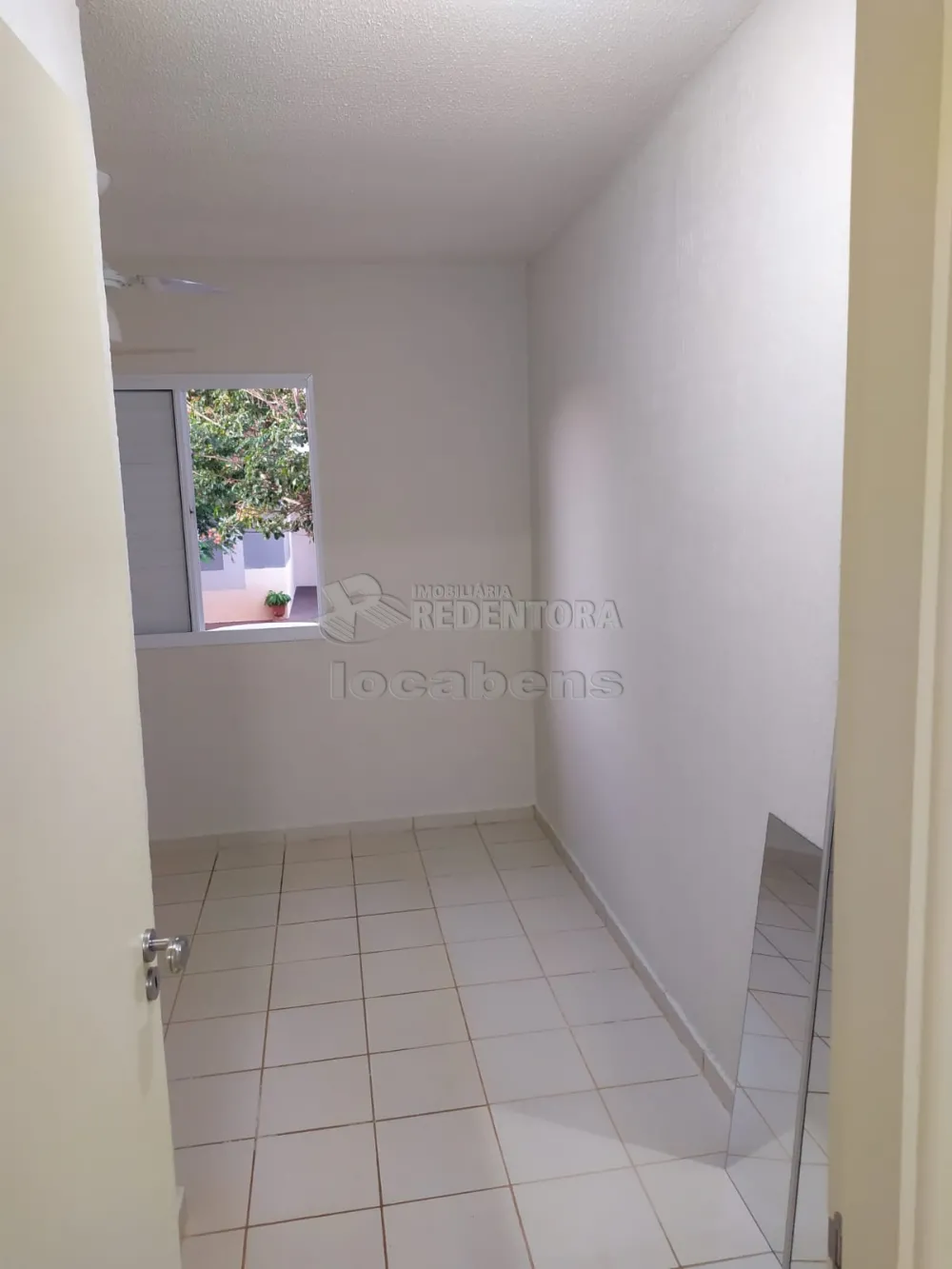 Alugar Casa / Condomínio em São José do Rio Preto R$ 1.000,00 - Foto 15