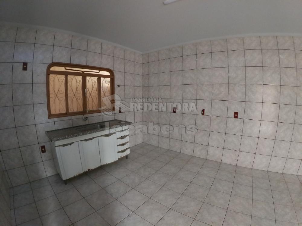 Alugar Casa / Padrão em São José do Rio Preto R$ 1.300,00 - Foto 20