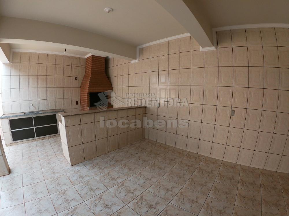 Alugar Casa / Padrão em São José do Rio Preto R$ 1.300,00 - Foto 23