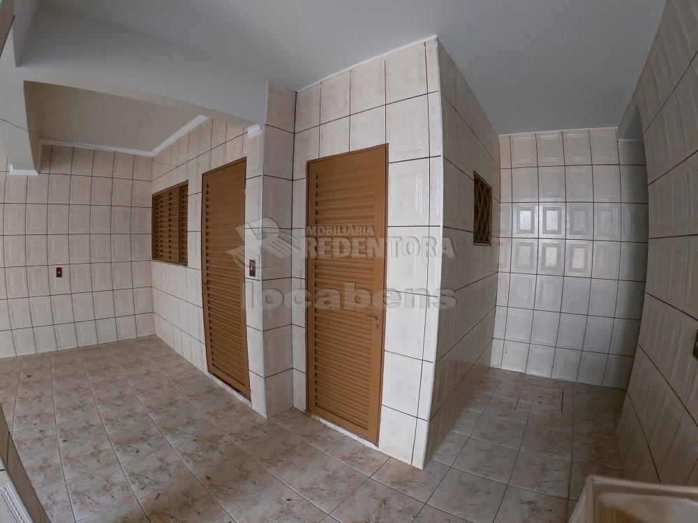 Alugar Casa / Padrão em São José do Rio Preto R$ 1.300,00 - Foto 29