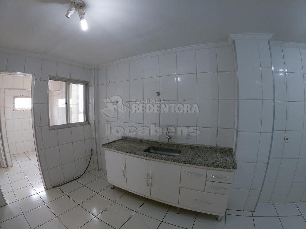 Alugar Apartamento / Padrão em São José do Rio Preto R$ 980,00 - Foto 13