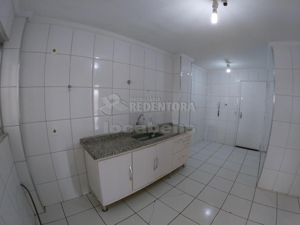 Alugar Apartamento / Padrão em São José do Rio Preto R$ 980,00 - Foto 14