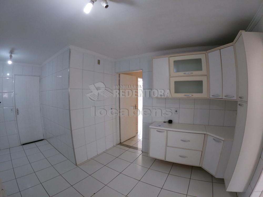 Alugar Apartamento / Padrão em São José do Rio Preto R$ 980,00 - Foto 16