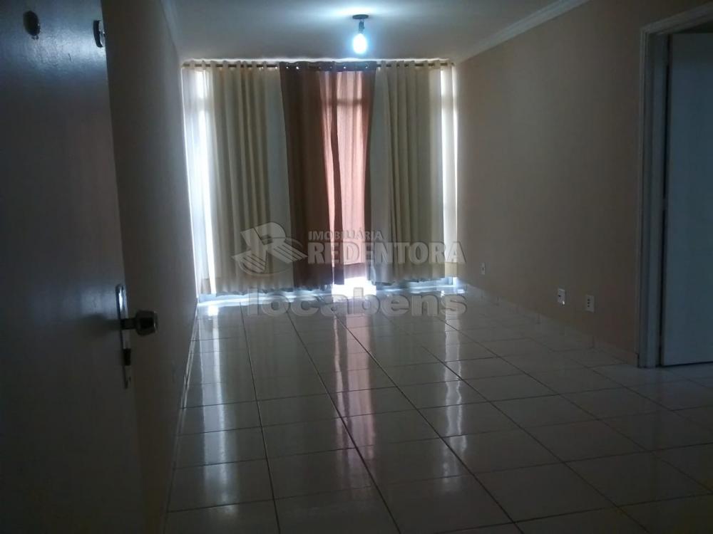 Alugar Apartamento / Padrão em São José do Rio Preto R$ 980,00 - Foto 6