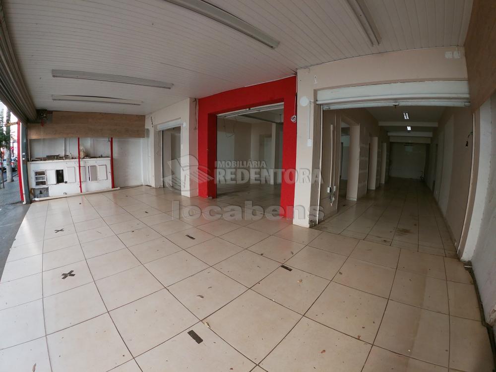 Alugar Comercial / Salão em São José do Rio Preto R$ 3.700,00 - Foto 2