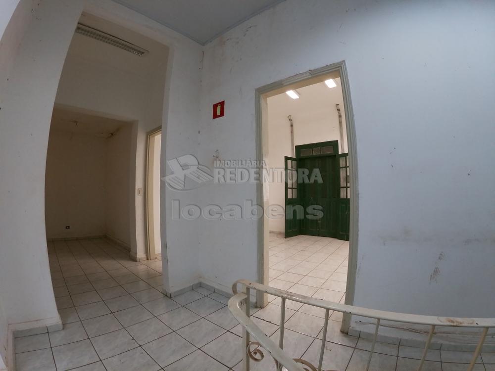 Alugar Comercial / Salão em São José do Rio Preto R$ 3.700,00 - Foto 23