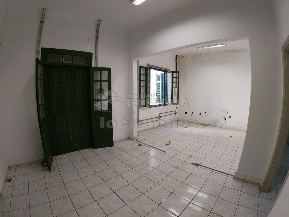 Alugar Comercial / Salão em São José do Rio Preto R$ 3.700,00 - Foto 24