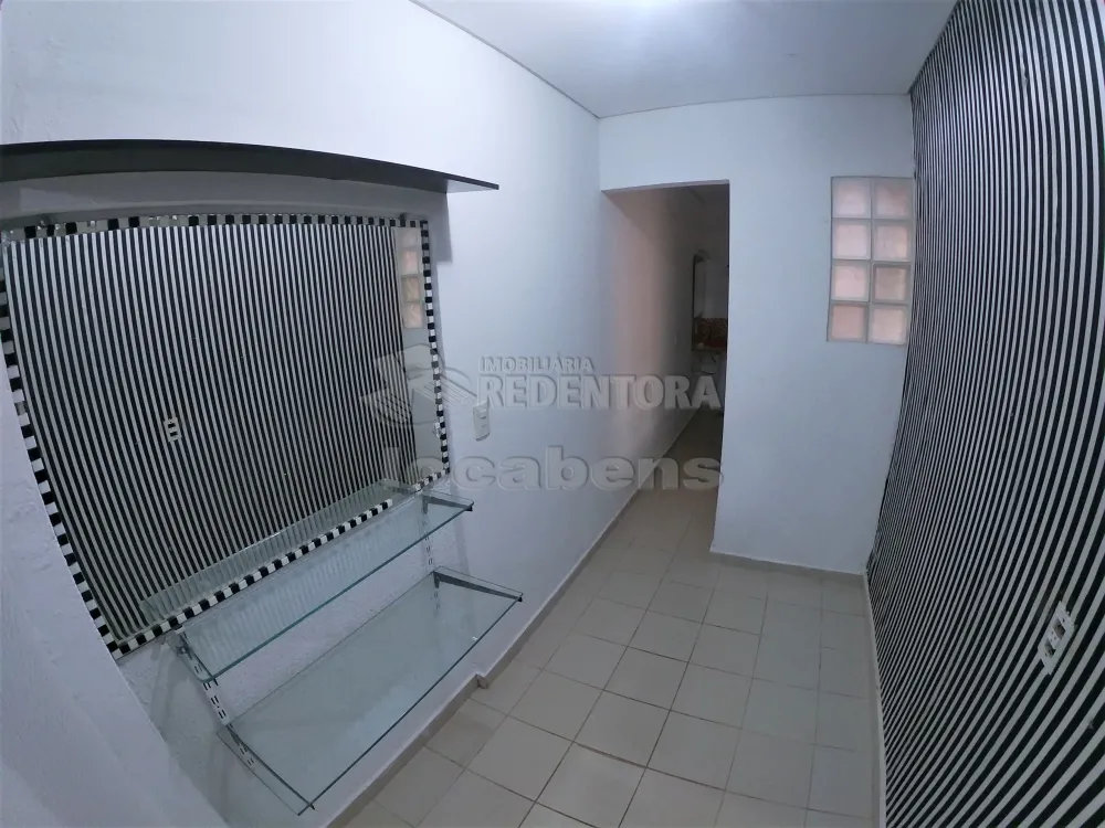 Alugar Casa / Condomínio em São José do Rio Preto R$ 900,00 - Foto 12