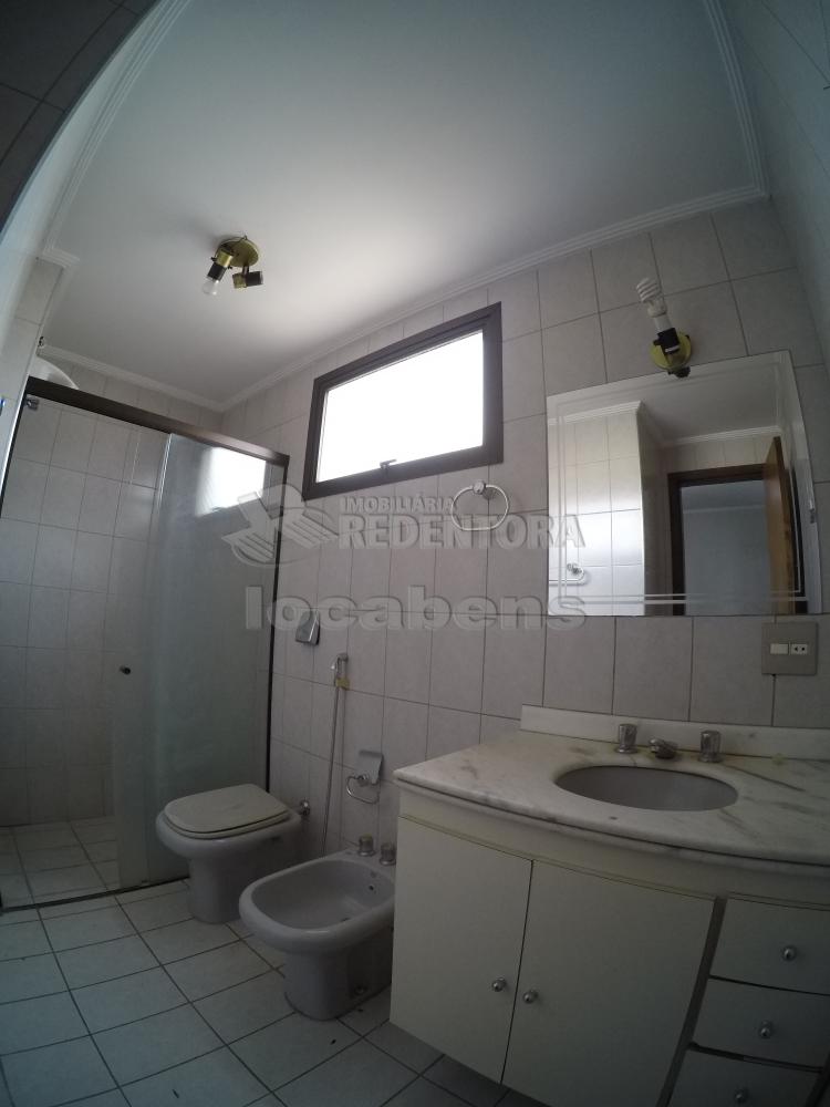 Alugar Apartamento / Padrão em São José do Rio Preto R$ 1.600,00 - Foto 5