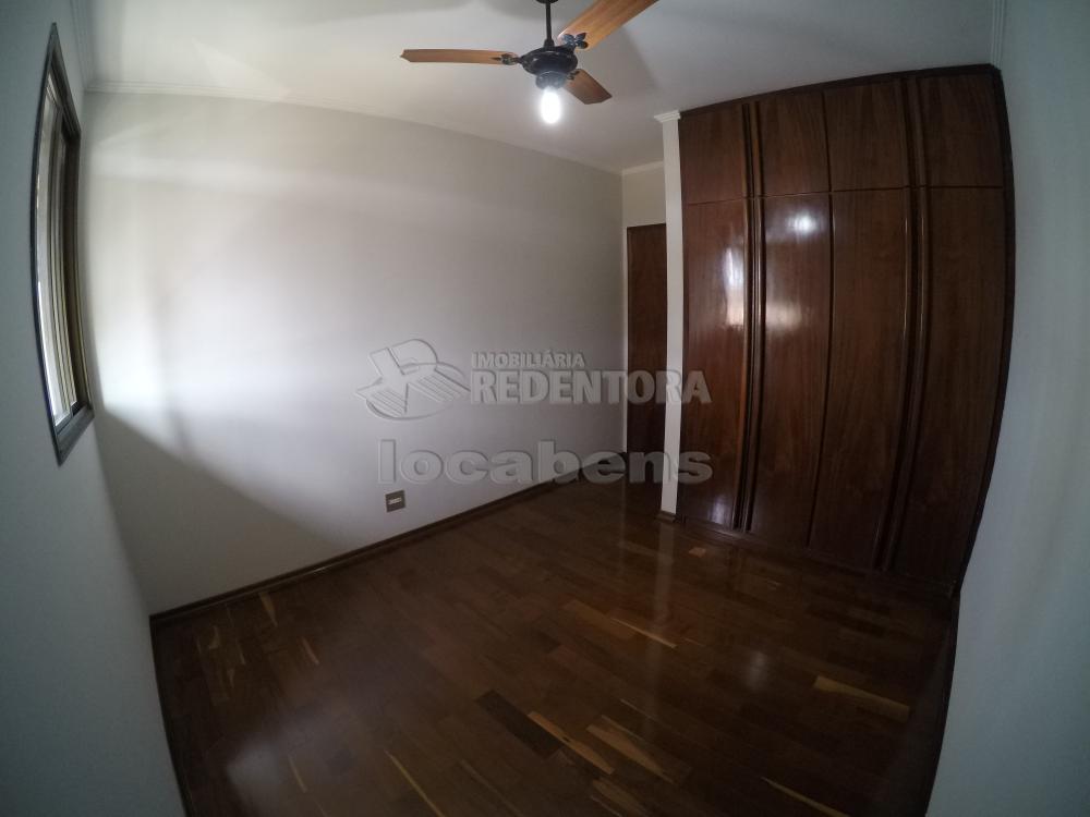 Alugar Apartamento / Padrão em São José do Rio Preto R$ 1.600,00 - Foto 8