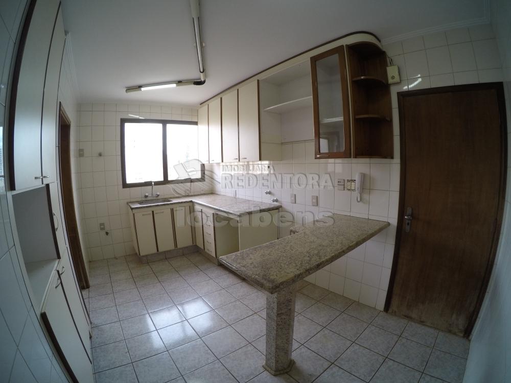 Alugar Apartamento / Padrão em São José do Rio Preto R$ 1.600,00 - Foto 11