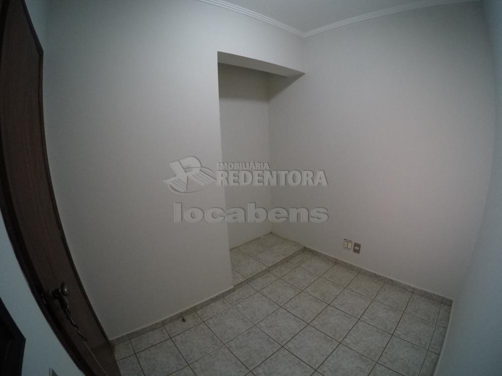 Alugar Apartamento / Padrão em São José do Rio Preto R$ 1.600,00 - Foto 13