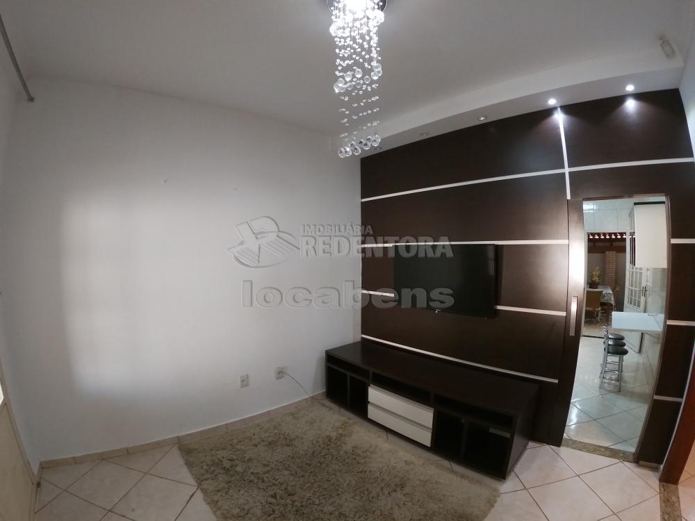 Alugar Casa / Padrão em São José do Rio Preto R$ 2.300,00 - Foto 4