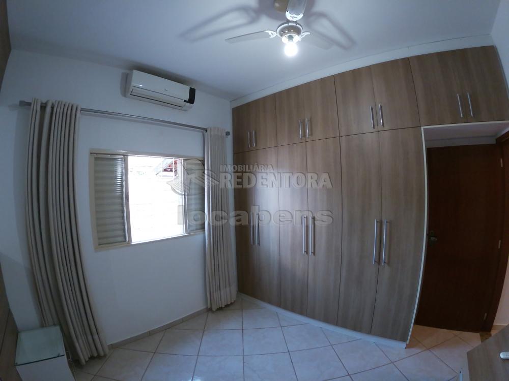 Alugar Casa / Padrão em São José do Rio Preto R$ 2.300,00 - Foto 14