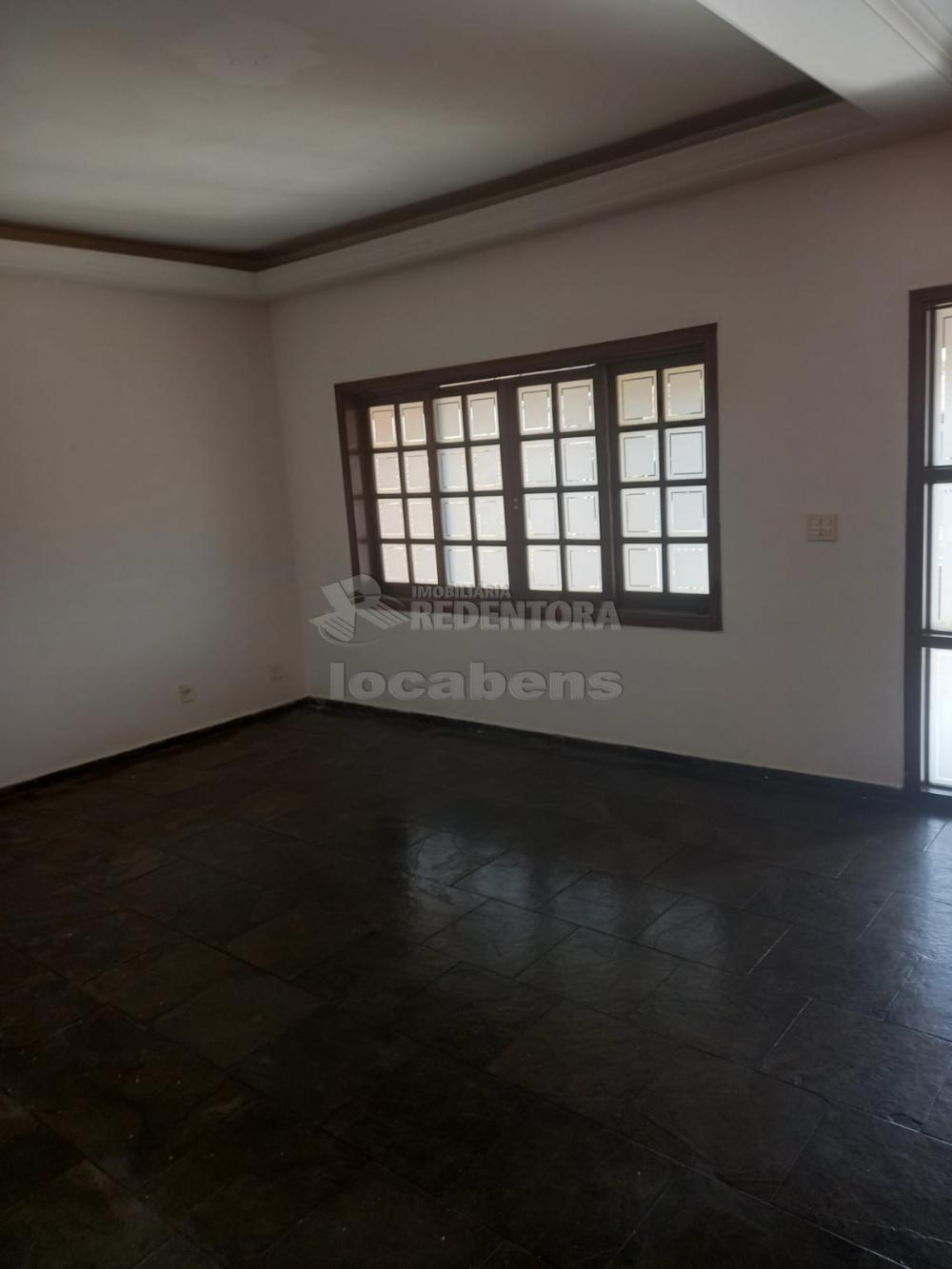 Alugar Casa / Padrão em São José do Rio Preto R$ 2.750,00 - Foto 8