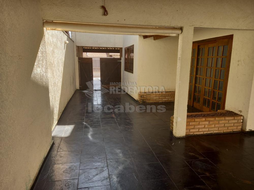 Alugar Casa / Padrão em São José do Rio Preto R$ 2.750,00 - Foto 12