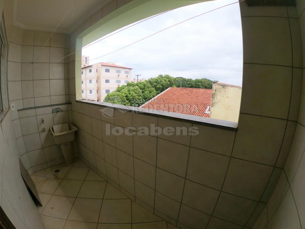 Alugar Apartamento / Padrão em São José do Rio Preto R$ 950,00 - Foto 6