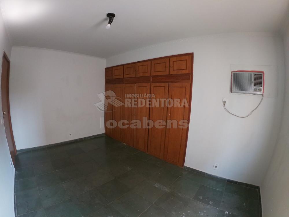 Alugar Apartamento / Padrão em São José do Rio Preto R$ 950,00 - Foto 14