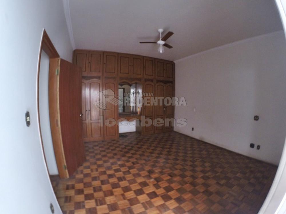 Alugar Casa / Padrão em São José do Rio Preto R$ 2.800,00 - Foto 16