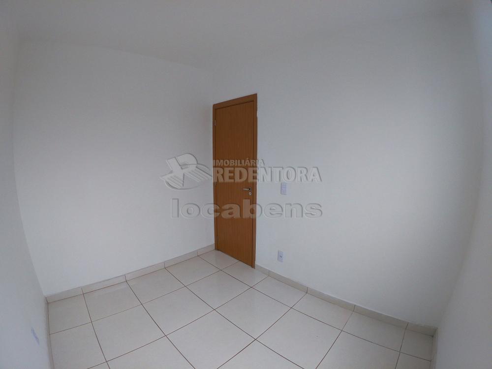 Alugar Apartamento / Padrão em São José do Rio Preto R$ 550,00 - Foto 13