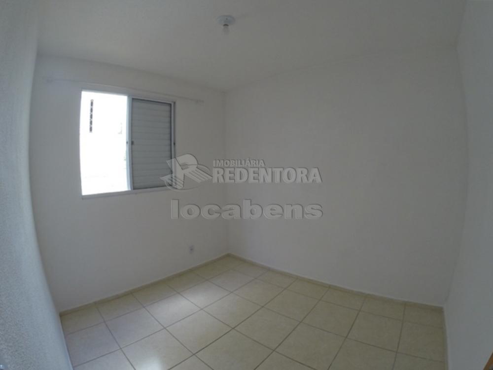 Alugar Apartamento / Padrão em São José do Rio Preto R$ 750,00 - Foto 7