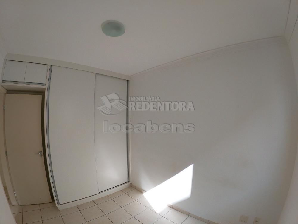 Alugar Apartamento / Padrão em São José do Rio Preto R$ 750,00 - Foto 14