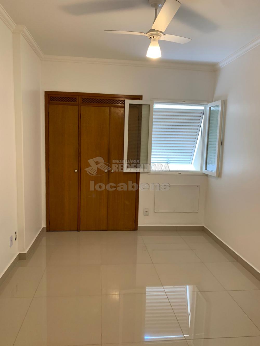Comprar Apartamento / Padrão em São José do Rio Preto apenas R$ 385.000,00 - Foto 1