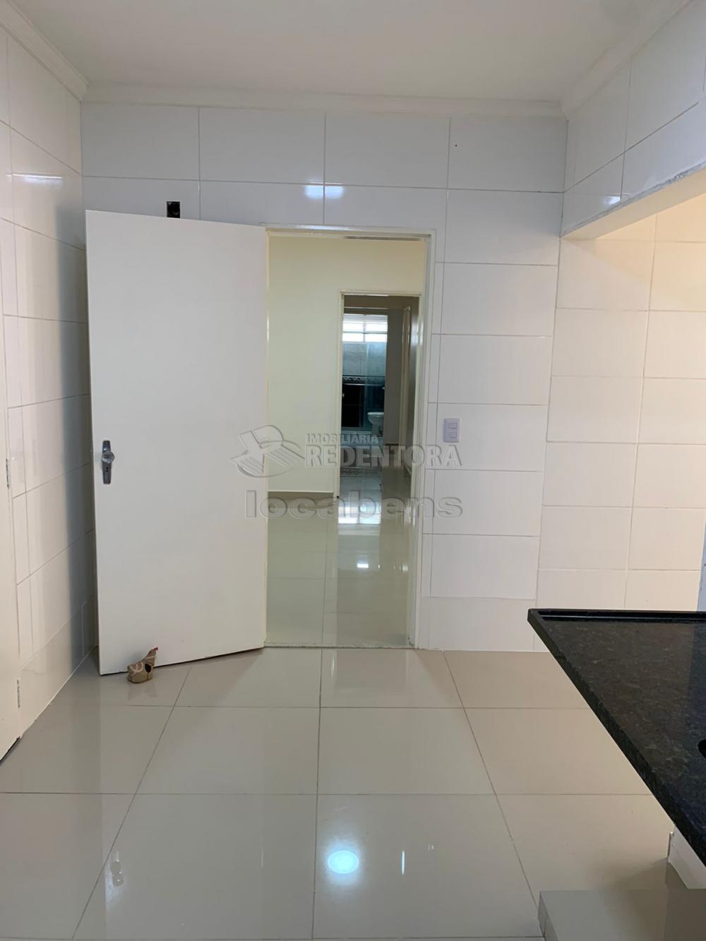 Comprar Apartamento / Padrão em São José do Rio Preto R$ 385.000,00 - Foto 10