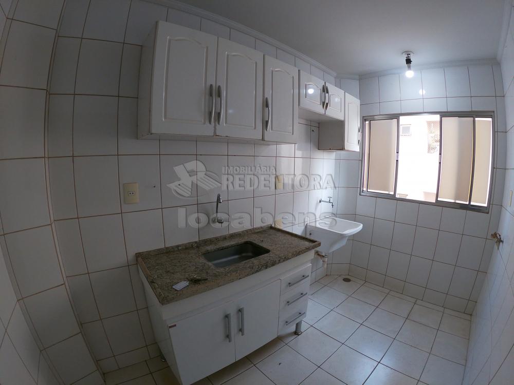 Alugar Apartamento / Padrão em São José do Rio Preto R$ 800,00 - Foto 7